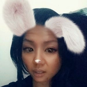 Meet your Posher, Lily